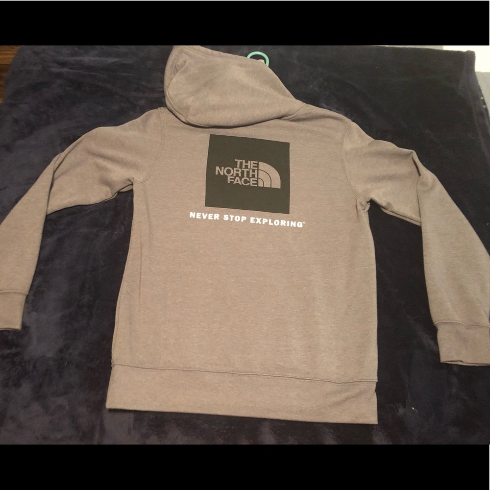NORTH FACE HOODIE